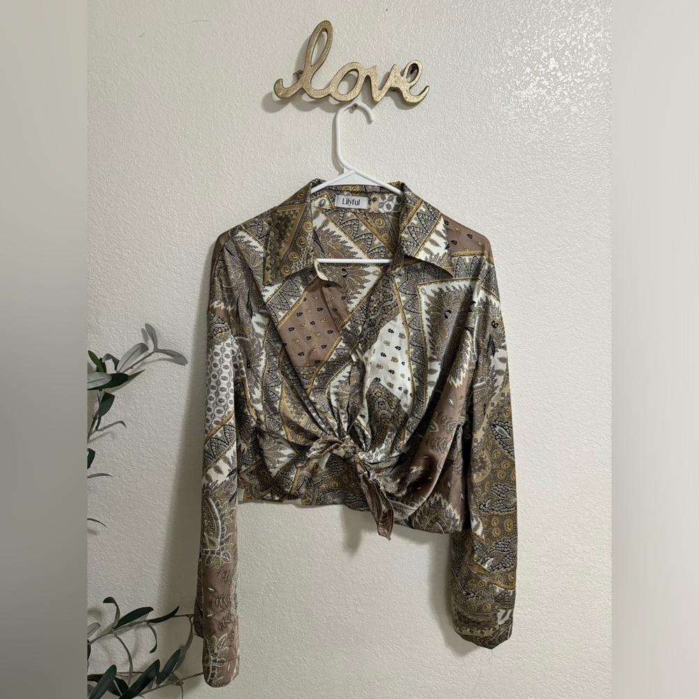 Lilyful Top